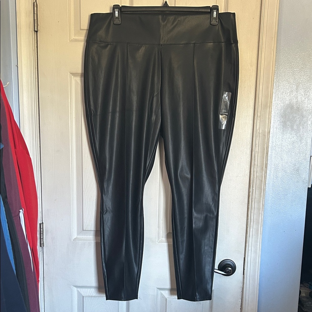 NWT Nine West seamed black faux leather ponte legging size XXL